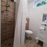 Oet Fenyo Apartmanhaz 希欧福克