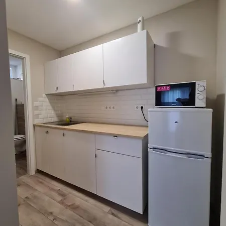 Oet Fenyo Apartmanhaz * Siofok