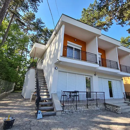 Oet Fenyo Apartmanhaz Siofok
