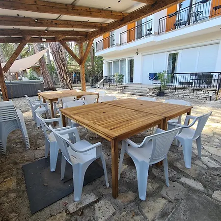 Διαμέρισμα Oet Fenyo Apartmanhaz