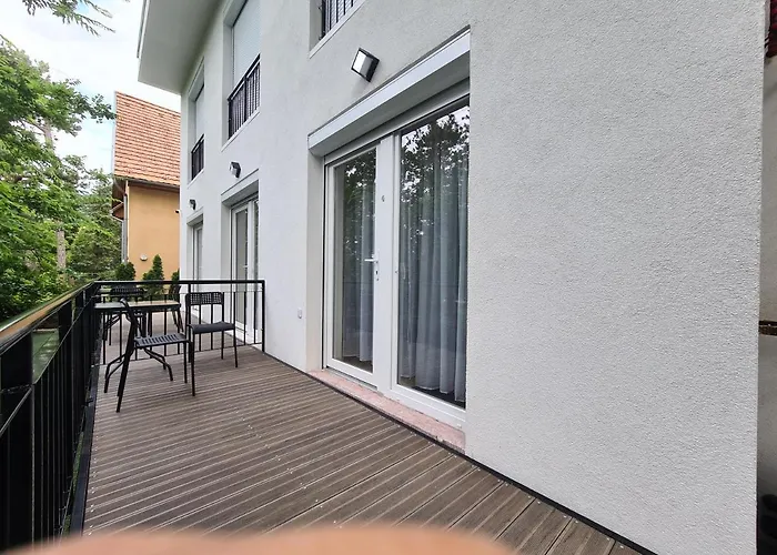 Lägenhet Oet Fenyo Apartmanhaz Siófok