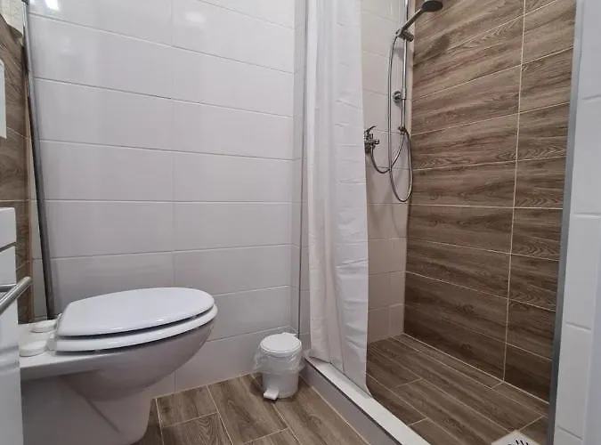 Oet Fenyo Apartmanhaz Siófok