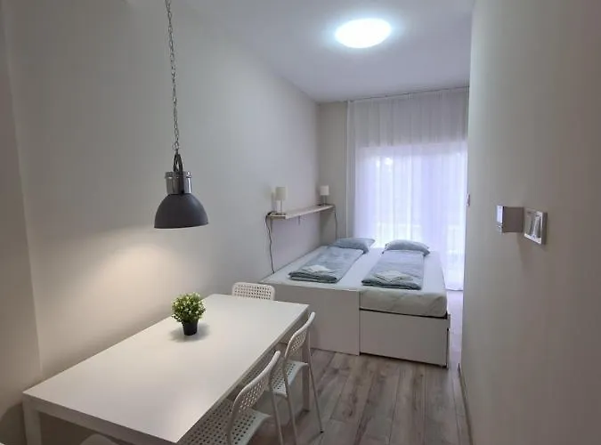 Oet Fenyo Apartmanhaz Lägenhet